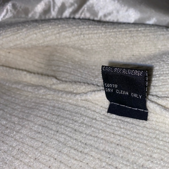 LISA INTERNATIONAL Faux Fur Trim Chenille cardigan Sweater Sz M - Picture 3 of 7